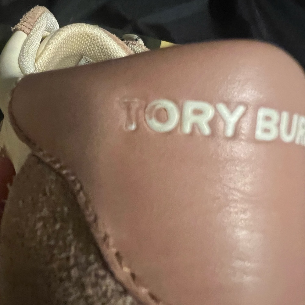 Tory Burch Good Luck Trainer Sneakers in Blush and Cream size 8.5 NEW - Picture 9 of 12